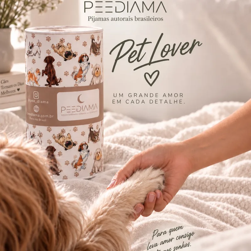 Pijama Pet Lover con su lata y un cachorro